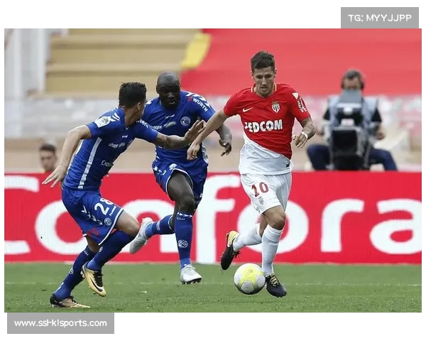 法甲客场强势现象分析：巴黎客场拿分能力背后的战术纪律